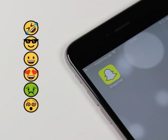 Dónde encontrar los emojis que se pueden usar en comentarios y publicaciones de Snapchat